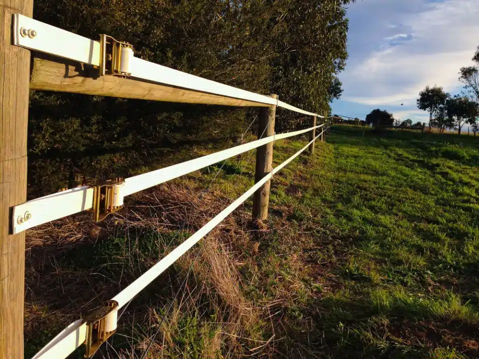 Equirail Product Feature 1 - Titan Rail - Horse Fencing Australia